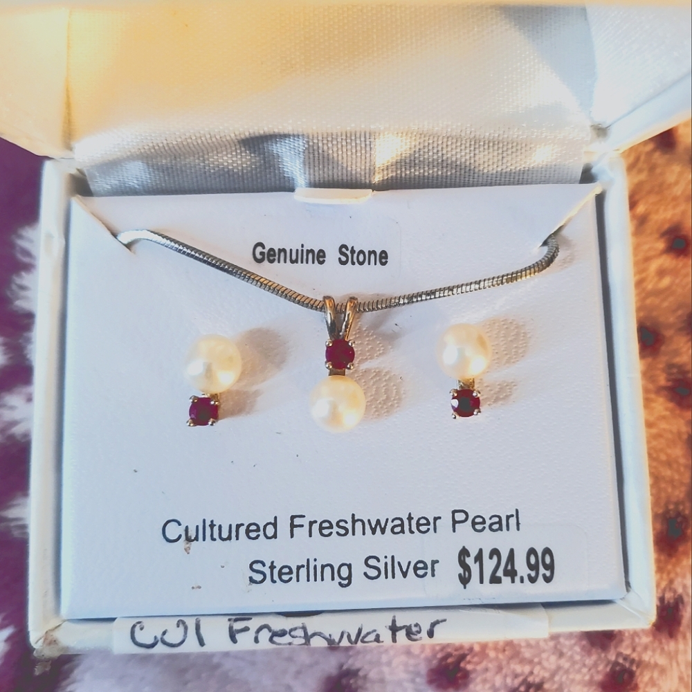 Vintage Cultured Freshwater Pearl and Ruby Sterling Silver Necklace&Earrings Set